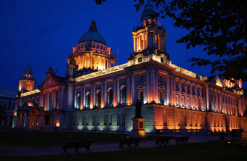 Belfast Black Taxi Tour Belfast City Hall at night
